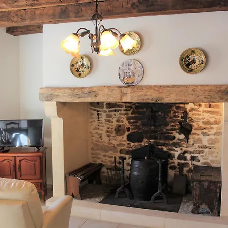 Maison Rustique Pres De Sarlat: 4 Chambres, Jardin, Wi-fi, Activites Nature, Ferme Et A Proximite - Fr-1-616-186 Apartment Tamnies